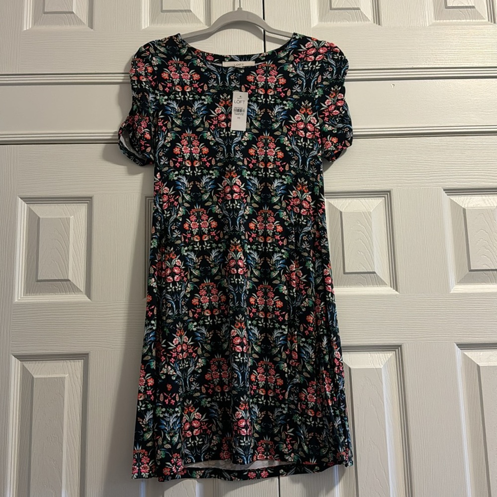 Black floral shift dress